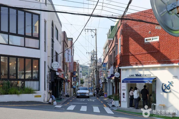 북맛골 여행 추천 - 메고지고