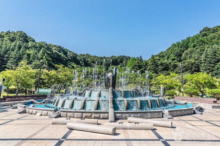 직지문화공원 여행 추천 - 메고지고