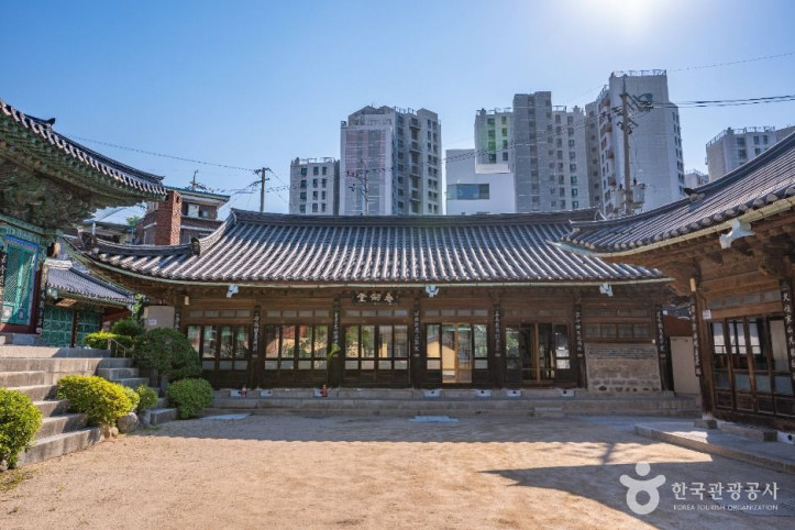 청룡사(서울) 여행 추천 - 메고지고