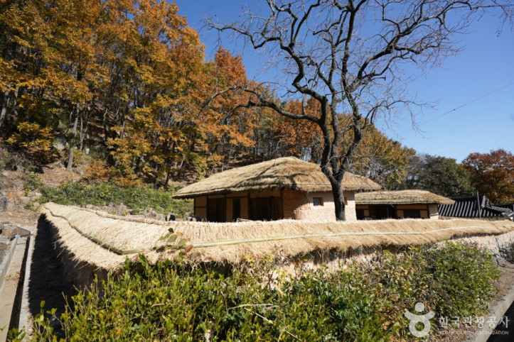 경충사(정기룡장군유허지) 여행 추천 - 메고지고