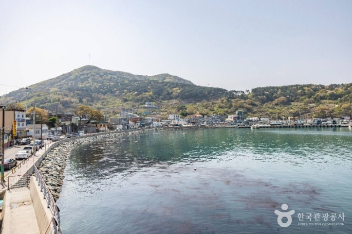 대항선착장 여행 추천 - 메고지고