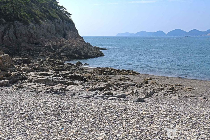 몽돌해수욕장 (몽돌해변) 여행 추천 - 메고지고