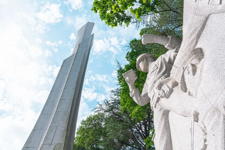 현충탑(광주) 여행 추천 - 메고지고