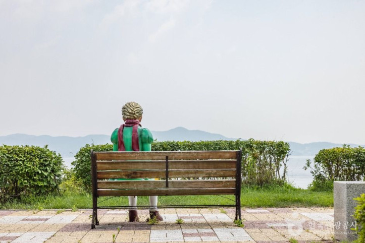 천상병 귀천(歸天) 공원 여행 추천 - 메고지고