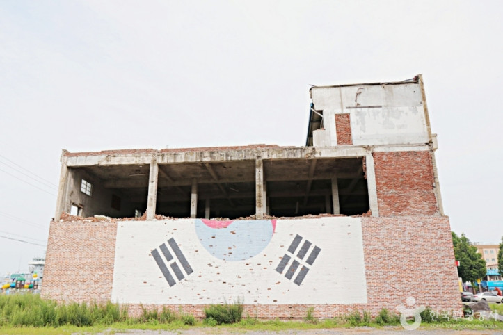 군산 주 제일사료주식회사 공장 여행 추천 - 메고지고