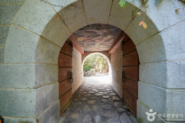 금오산도립공원 여행 추천 - 메고지고