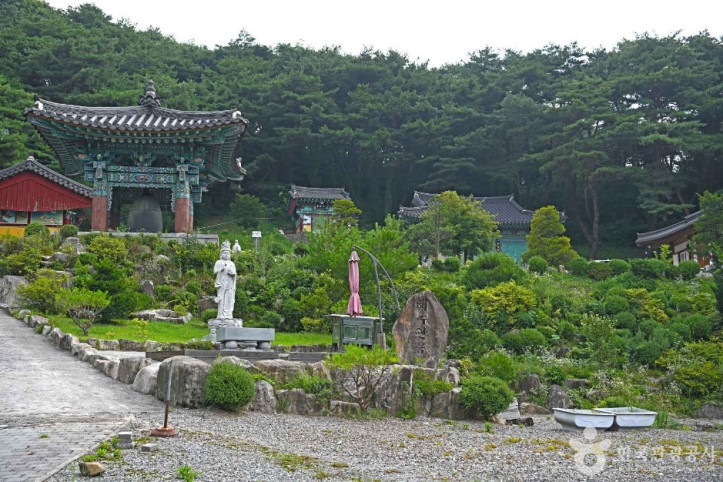 월명사(제천) 여행 추천 - 메고지고