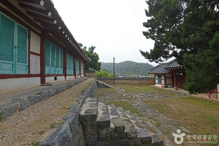 비인향교 여행 추천 - 메고지고