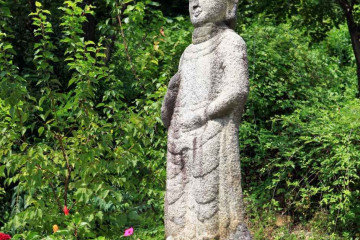 봉산동 당간지주 여행 추천 - 메고지고