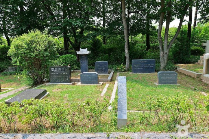 양화진외국인선교사묘원(외인묘지) 여행 추천 - 메고지고