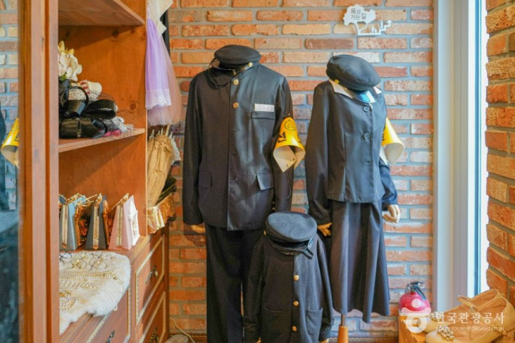이팔청춘사진관 여행 추천 - 메고지고