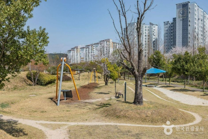 기적의놀이터 3호 시가모노 여행 추천 - 메고지고