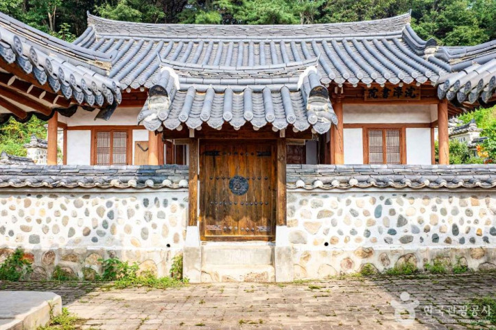 완담서원 여행 추천 - 메고지고