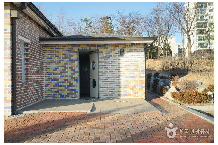 인천 신현동 회화나무 여행 추천 - 메고지고