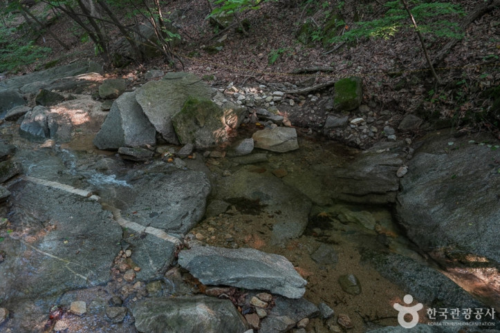 함허동천계곡 여행 추천 - 메고지고