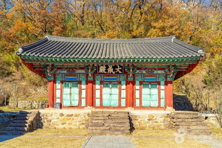 무주향교 여행 추천 - 메고지고