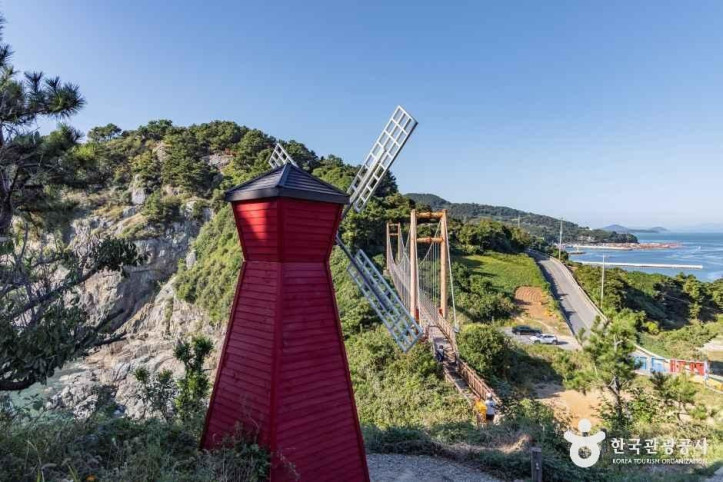 욕지도 출렁다리 여행 추천 - 메고지고