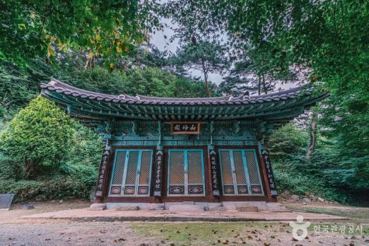 광덕사(천안) 여행 추천 - 메고지고