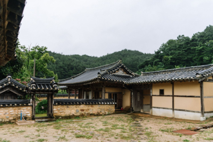 완정고택 여행 추천 - 메고지고