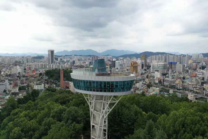 사직공원전망타워 여행 추천 - 메고지고