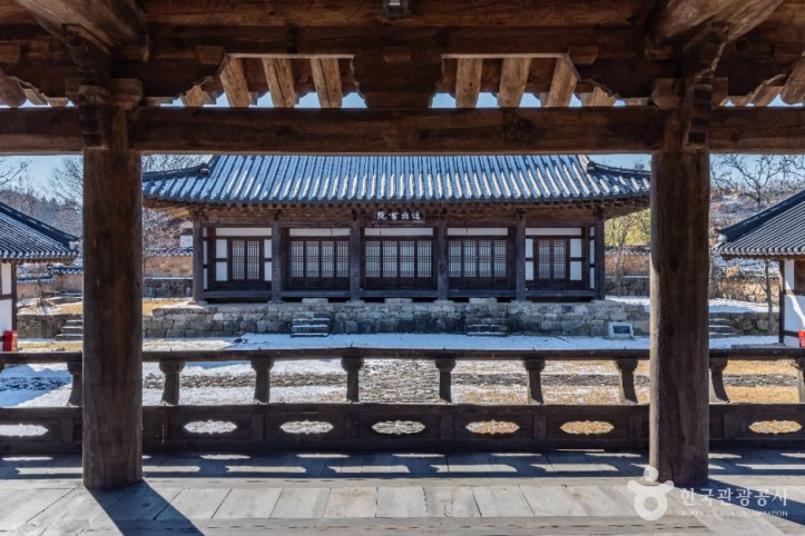 근암서원 여행 추천 - 메고지고