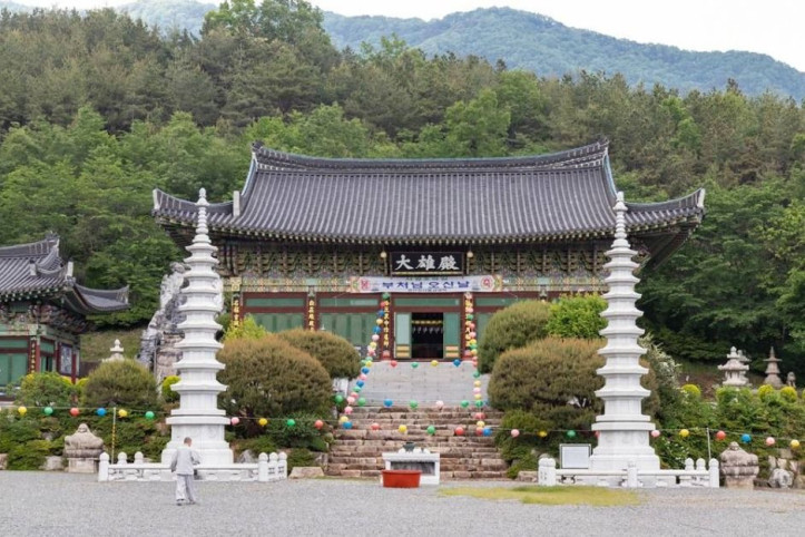 밀양 영산정사 (석조여래좌상) 여행 추천 - 메고지고