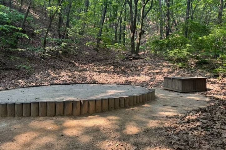 청사초롱 유아숲체험원 여행 추천 - 메고지고