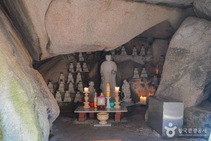 금강암(부산) 여행 추천 - 메고지고