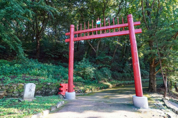 연천 숭의전지 여행 추천 - 메고지고