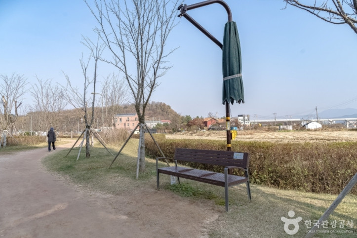 수풀로 영문리 여행 추천 - 메고지고
