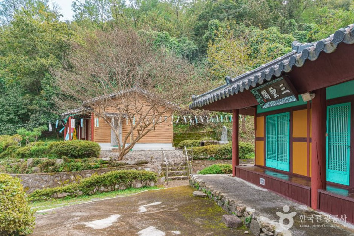 봉황사(김제) 여행 추천 - 메고지고