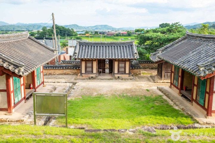 낙봉서원 여행 추천 - 메고지고