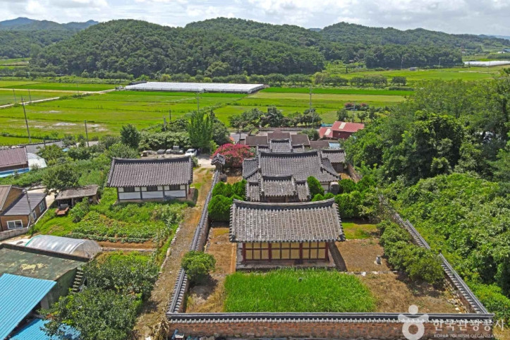 가산서원 여행 추천 - 메고지고