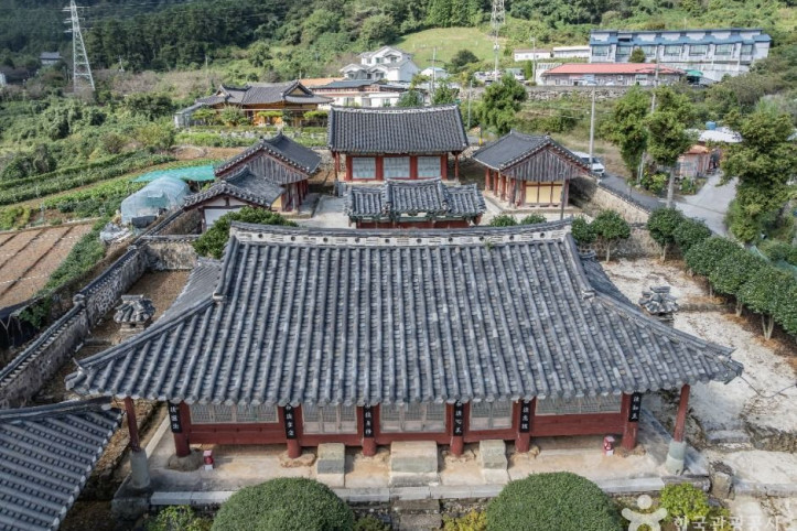 통영향교 여행 추천 - 메고지고