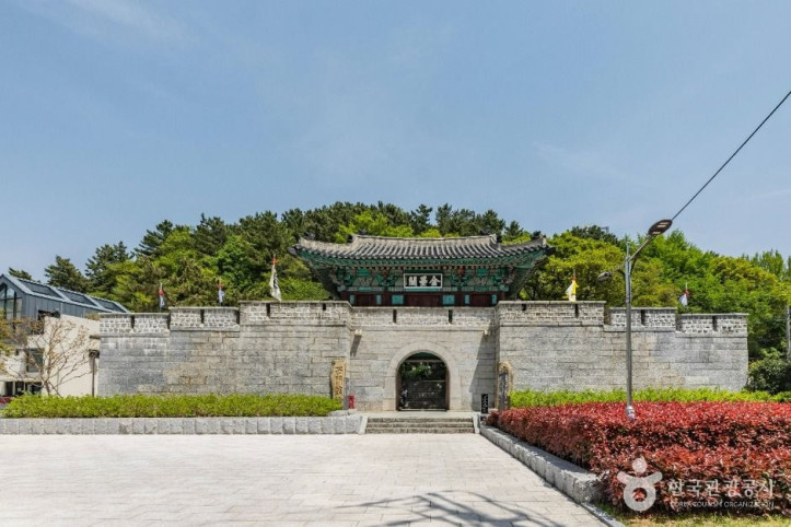부산진성 여행 추천 - 메고지고