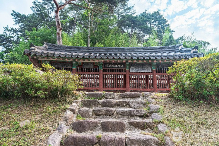 양씨삼강문 여행 추천 - 메고지고