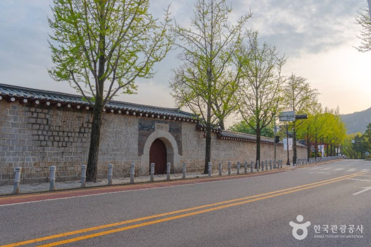 청와대 앞길 여행 추천 - 메고지고