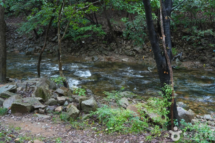 용현계곡 여행 추천 - 메고지고