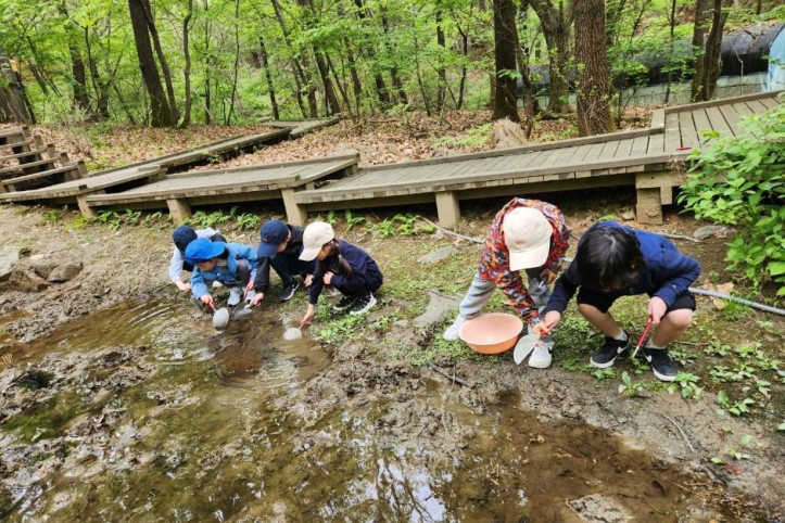 맹산반딧불이자연학교 여행 추천 - 메고지고