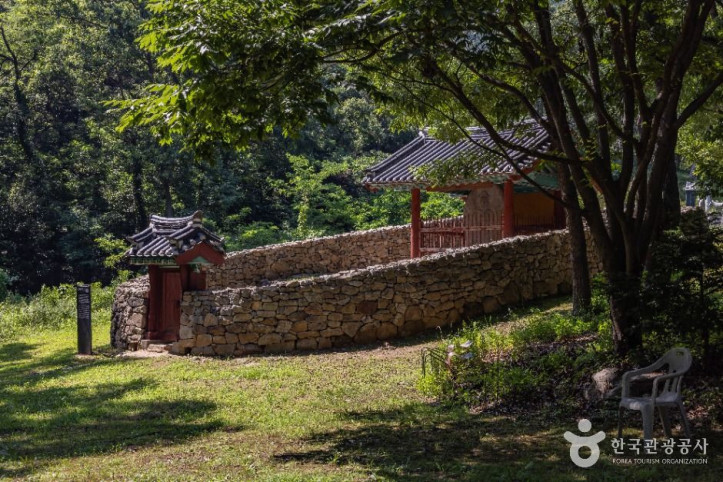 강화 장정리 석조여래입상 여행 추천 - 메고지고
