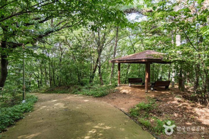 성라공원 여행 추천 - 메고지고
