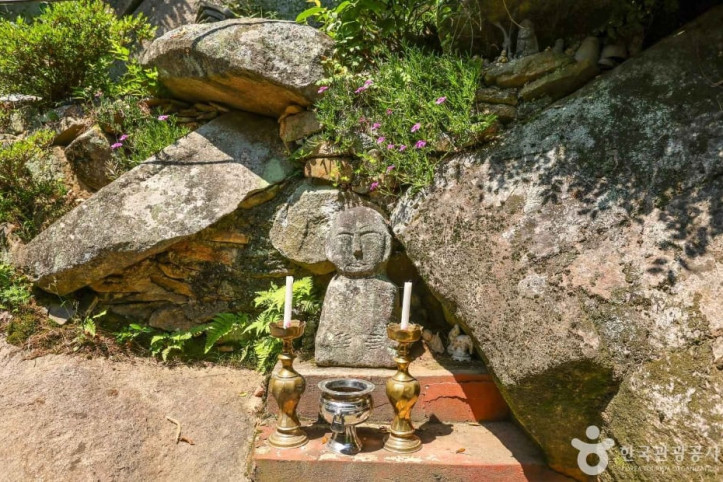 약수암(부산) 여행 추천 - 메고지고