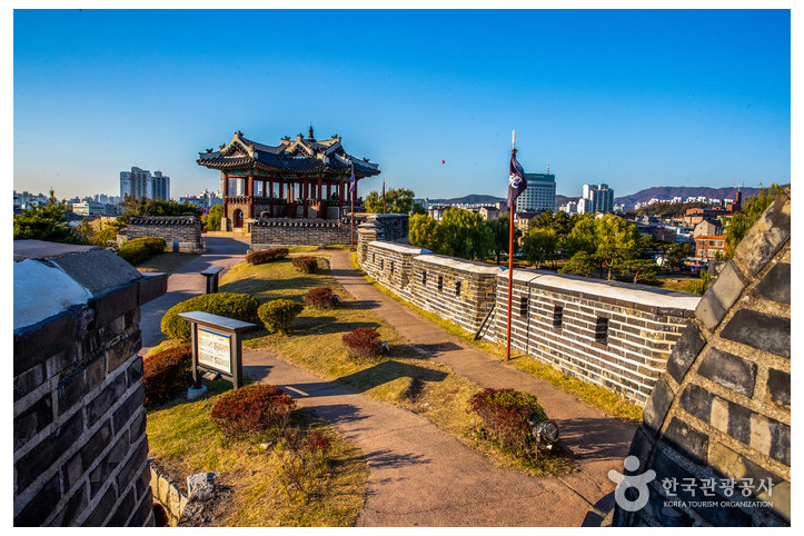 수원 화성 [유네스코 세계유산] 여행 추천 - 메고지고