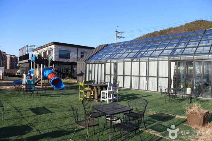 퇴촌 맛다냐 딸기 체험농장 여행 추천 - 메고지고