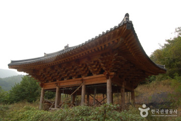 적천사(청도) 여행 추천 - 메고지고