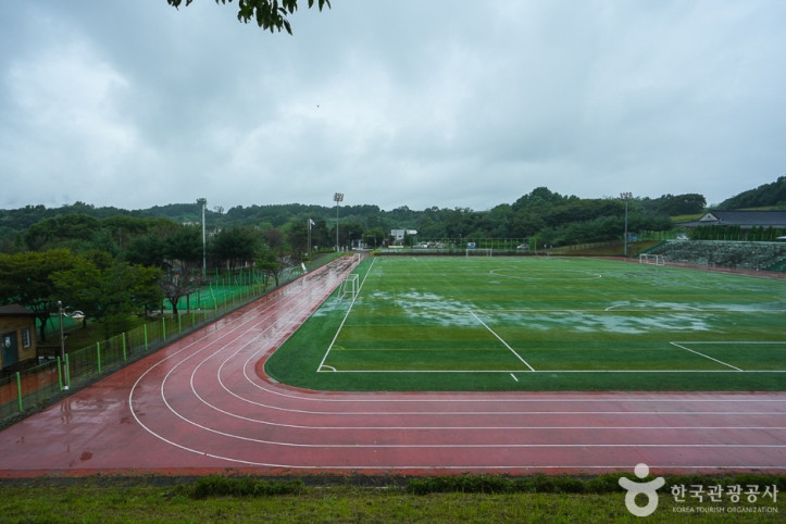 광천생활체육공원 여행 추천 - 메고지고