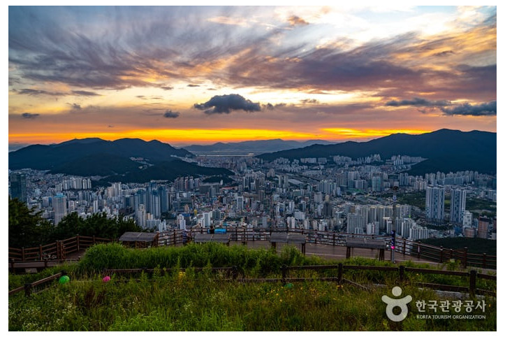 황령산 여행 추천 - 메고지고