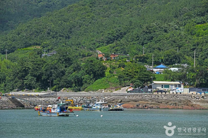 염포항(중촌방파제) 여행 추천 - 메고지고