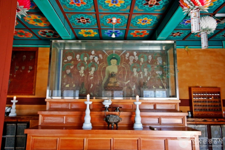충주 고불선원 소조여래좌상 여행 추천 - 메고지고