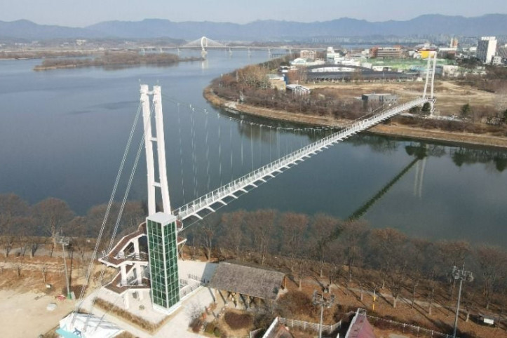사이로248 출렁다리 여행 추천 - 메고지고
